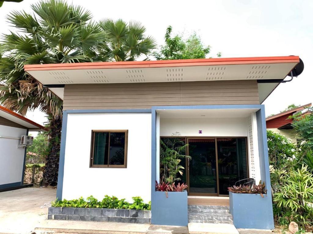 Nangrong Garden Home Exteriér fotografie